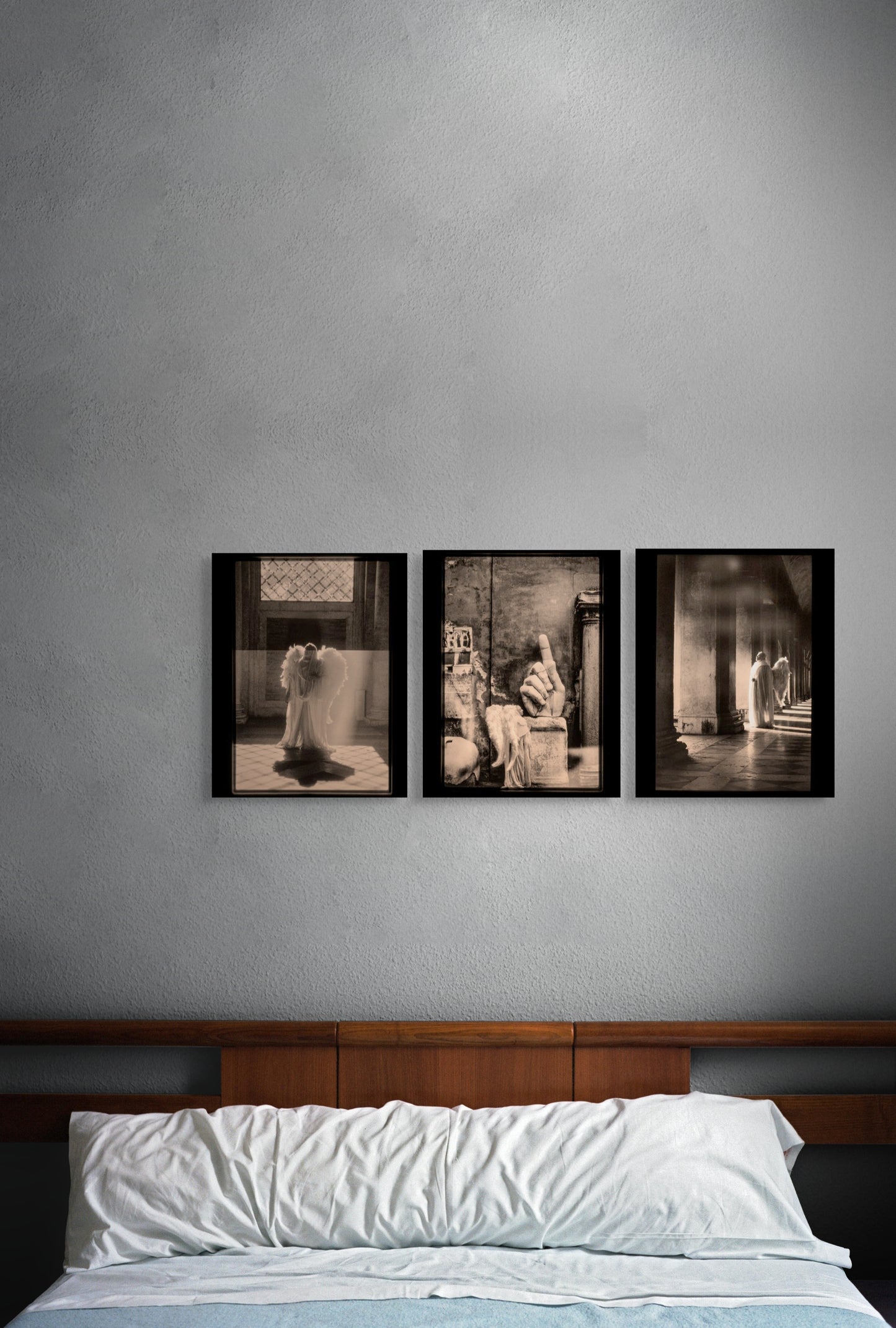 18-STANDING IN THE LIGHT-Venice, Italy