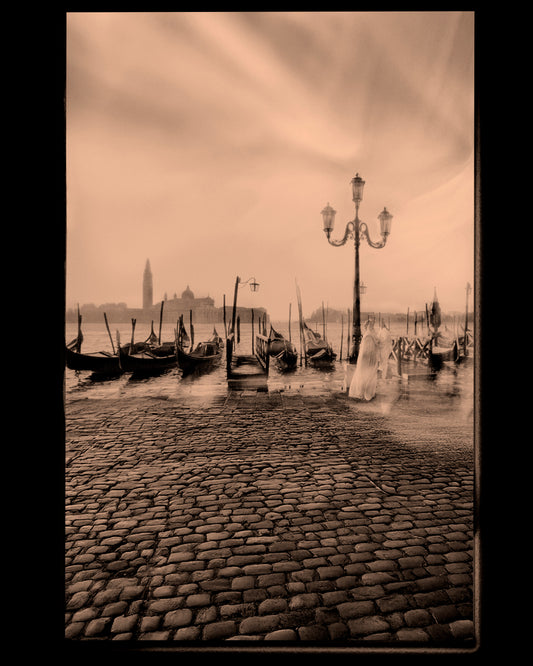 16-LETTING THE LIGHT GUIDE YOU- Venice